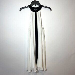 Gianni Bini Pleated Halter Mini‎ Dress Womens S White Sleeveless Trapeze Swing